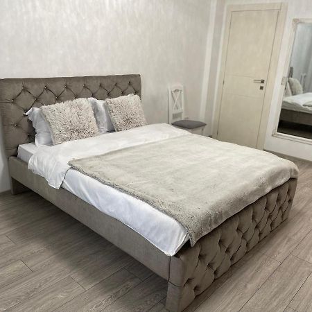 Q Luxury Palas Mall Iasi Luaran gambar