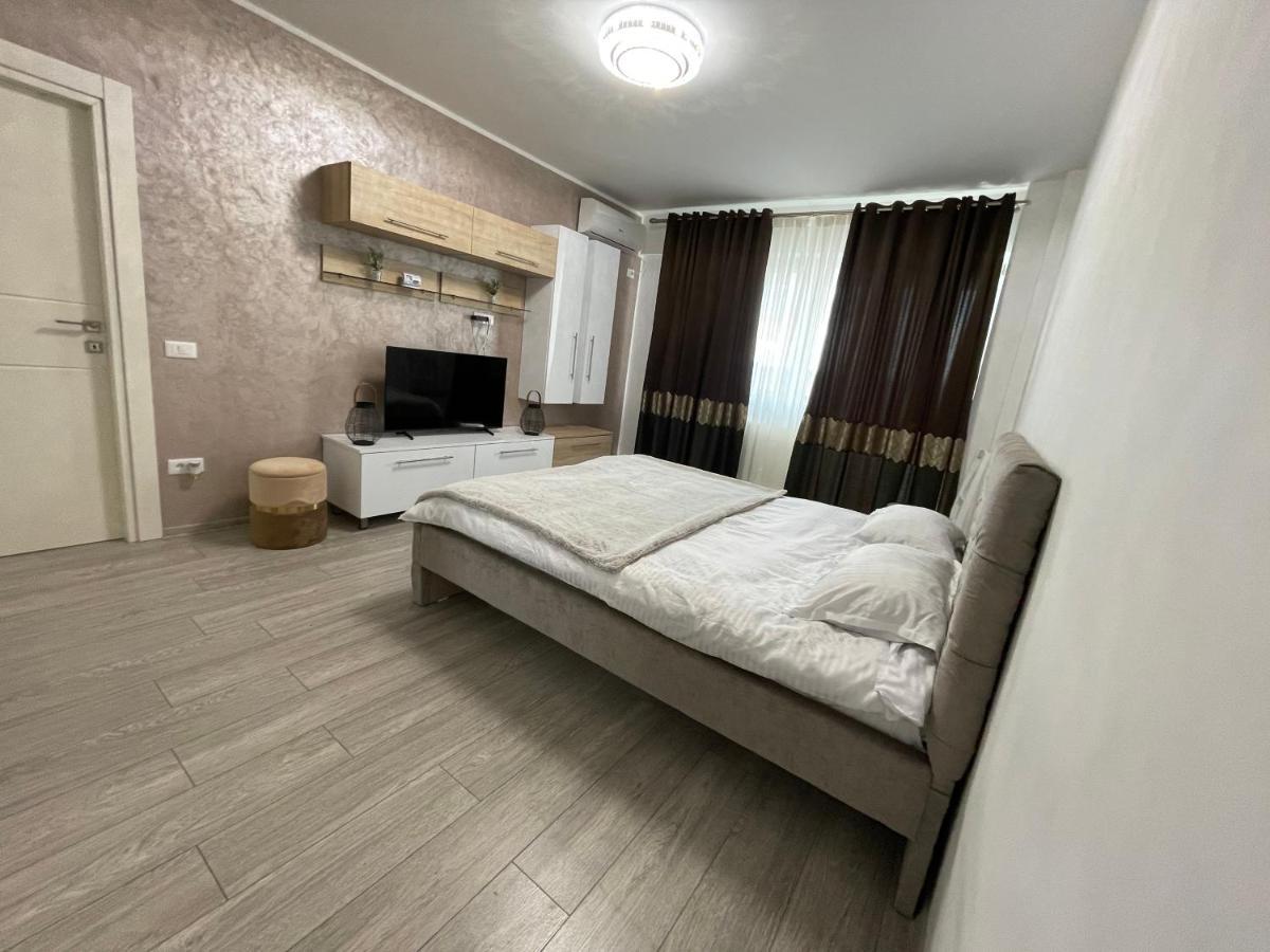 Q Luxury Palas Mall Iasi Luaran gambar